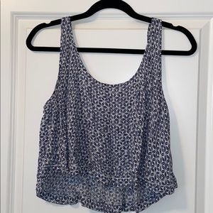 Kimchi Blue - Medium blue flower crop top